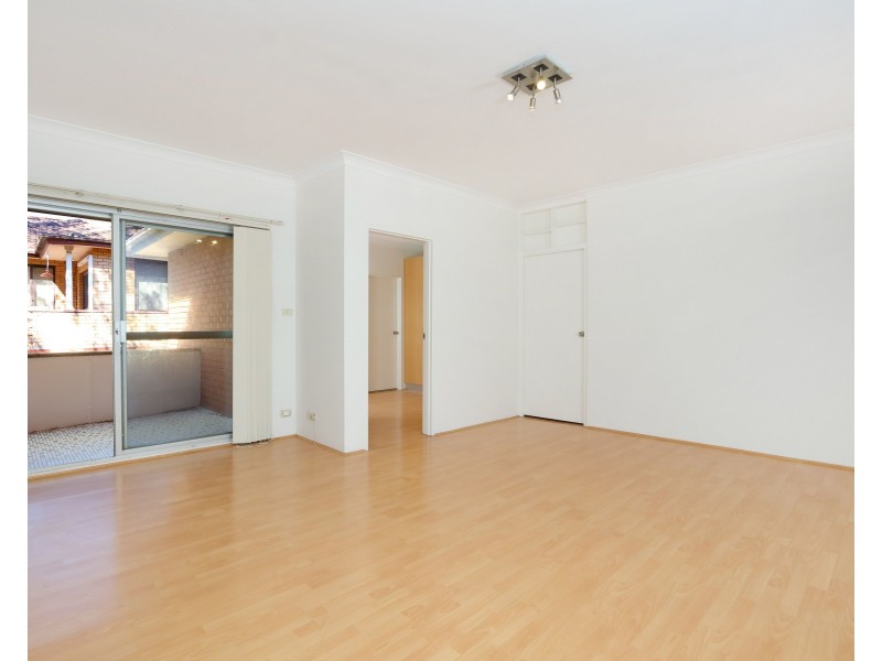 8/23 Bellevue Parade, Hurstville NSW 2220