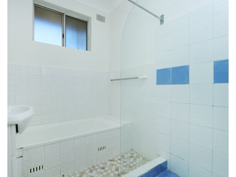 8/23 Bellevue Parade, Hurstville NSW 2220