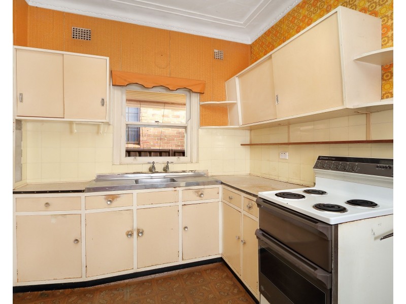 19 Ashby Street, Kingsgrove NSW 2208