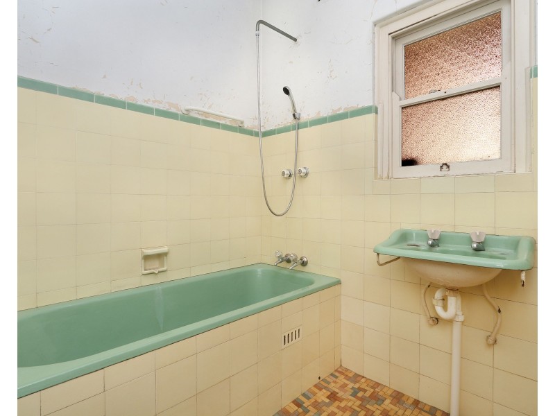 19 Ashby Street, Kingsgrove NSW 2208