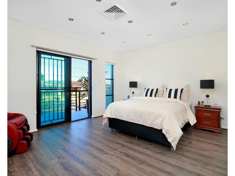 26 Regent Street, Bexley NSW 2207