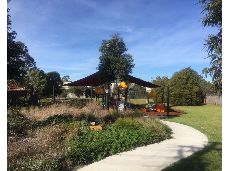 16 Karingal Street, Kingsgrove NSW 2208