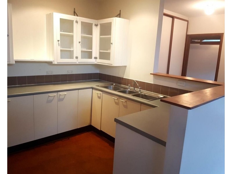 33 Stuart Street, Blakehurst NSW 2221