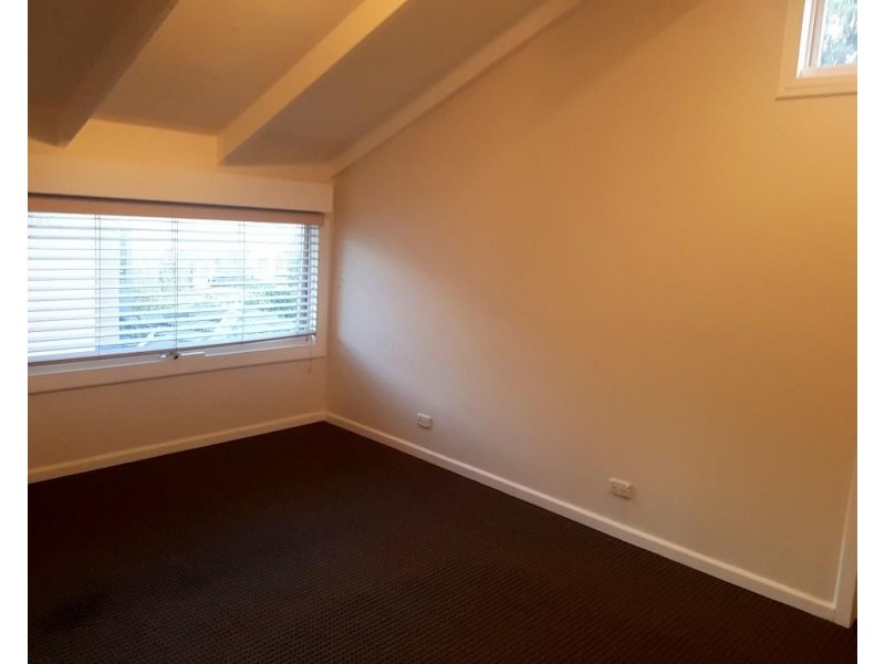 33 Stuart Street, Blakehurst NSW 2221