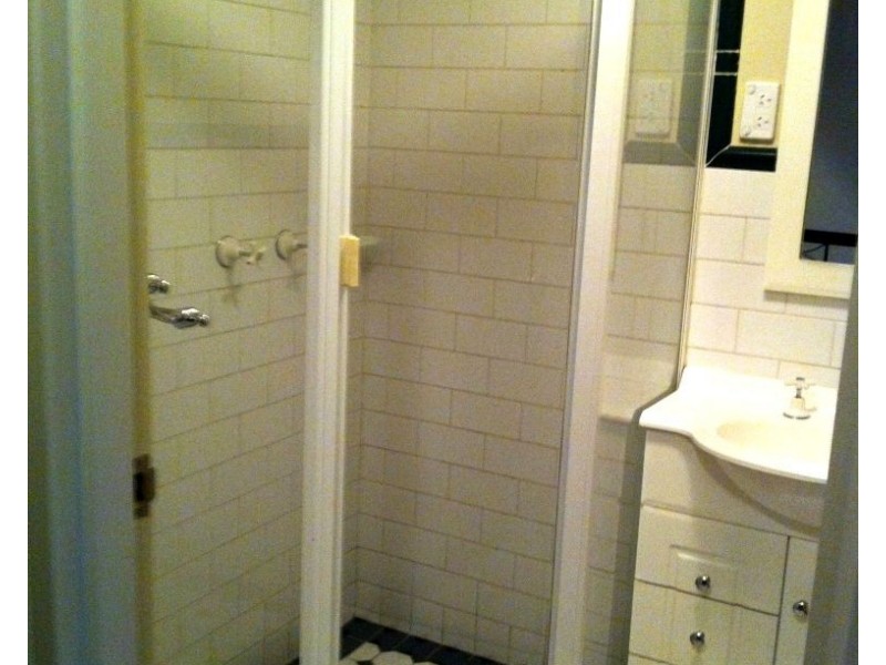 2/36 West Street, Hurstville NSW 2220