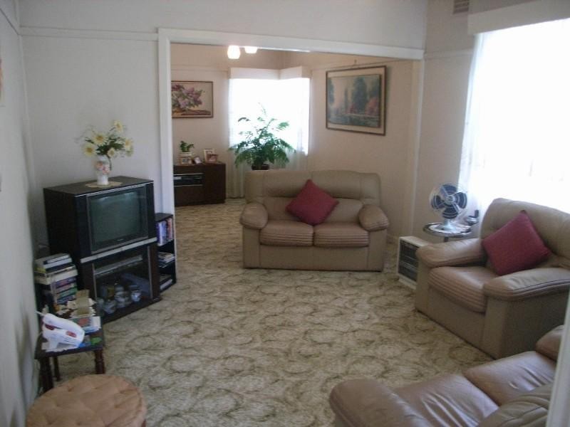 22 East Crescent, Hurstville Grove NSW 2220