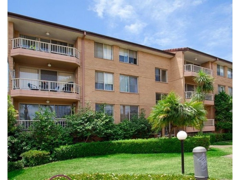 3/14 Oliveri Drive, Chipping Norton NSW 2170