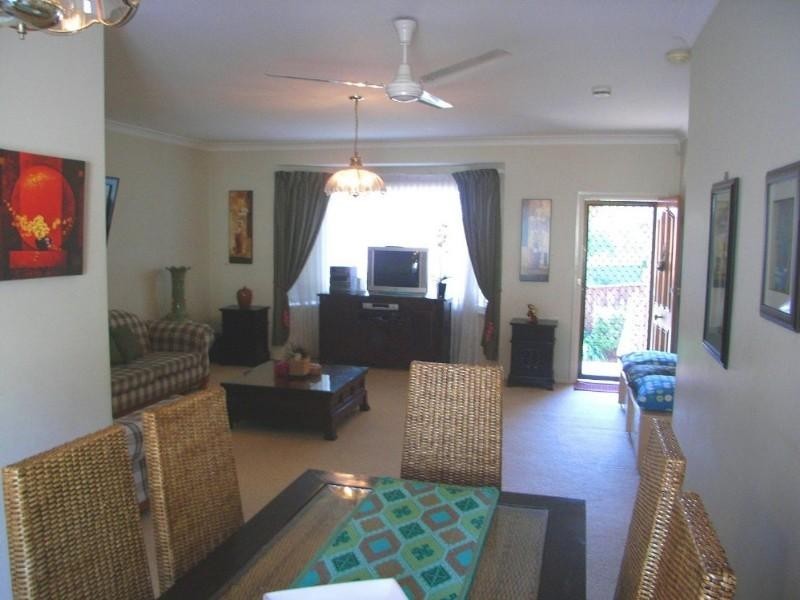 2/8 Millett Street, Hurstville NSW 2220