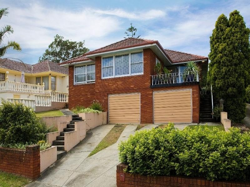 232 Connells Point Road, Connells Point NSW 2221