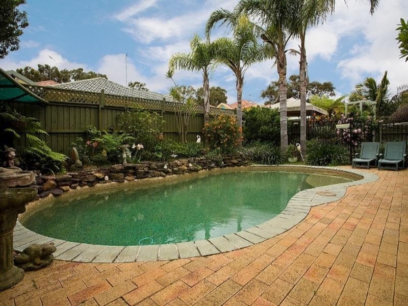 17 Mathers Place, Menai NSW 2234