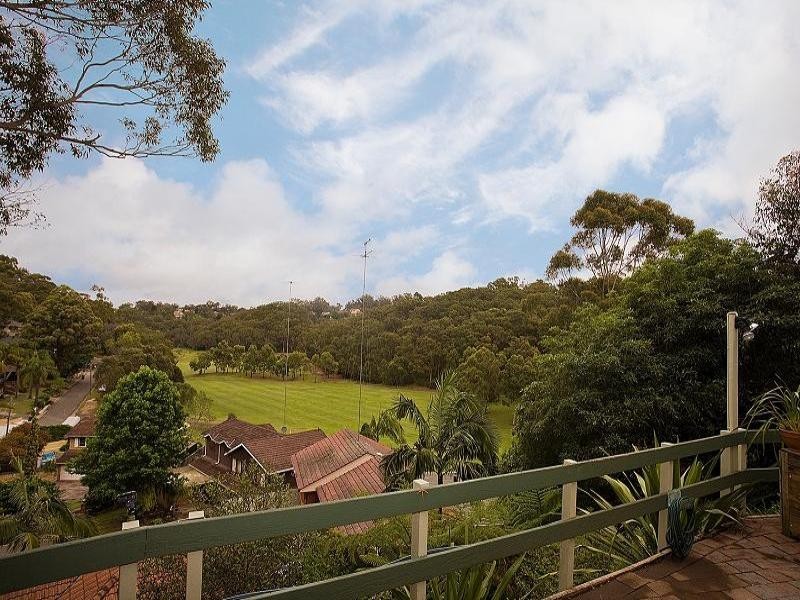 34 Robyn Street, Peakhurst Heights NSW 2210