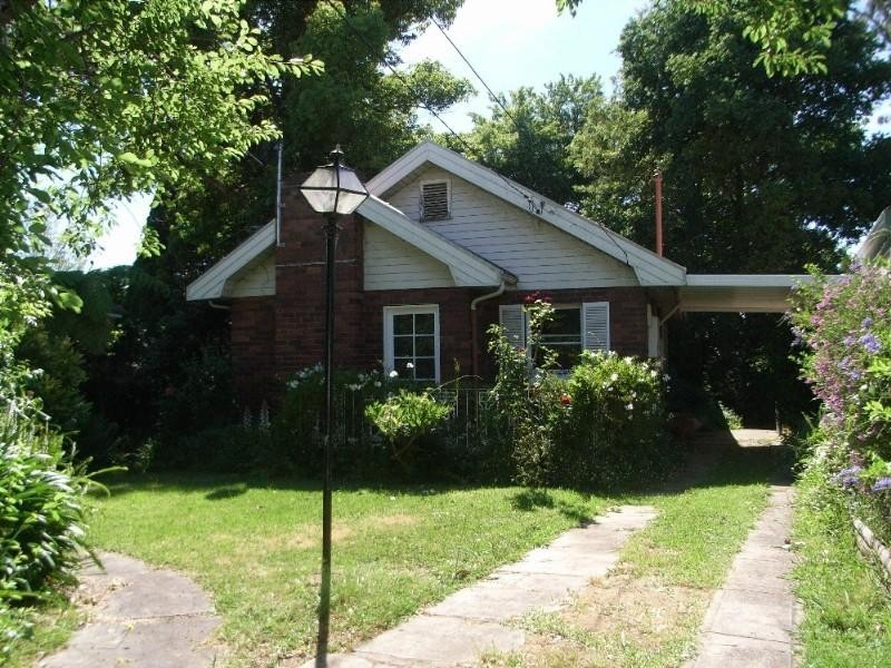 36 Midlothian Avenue, Beverly Hills NSW 2209