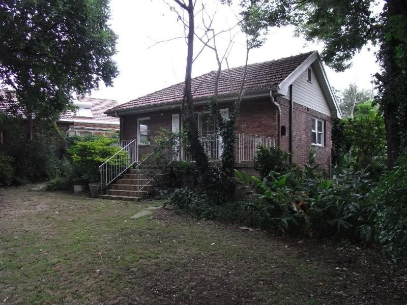 36 Midlothian Avenue, Beverly Hills NSW 2209