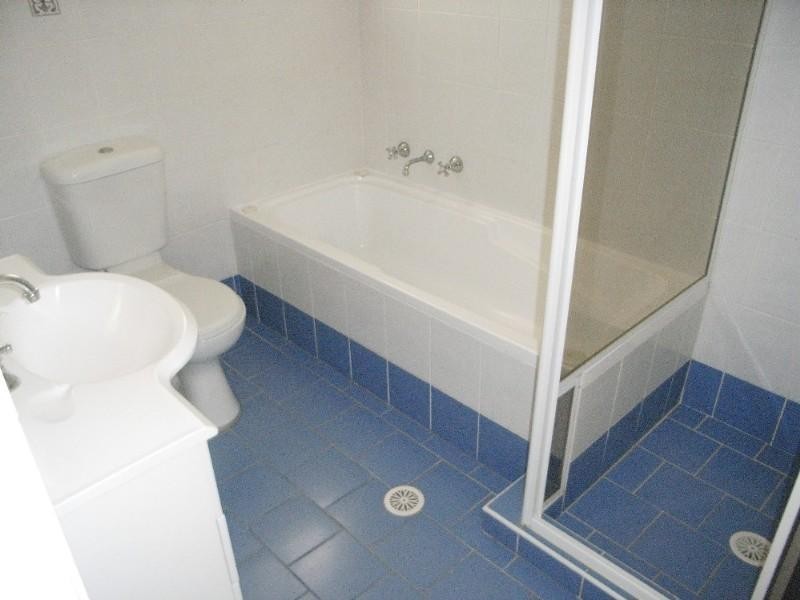 15/68 Bonds Road, Roselands NSW 2196