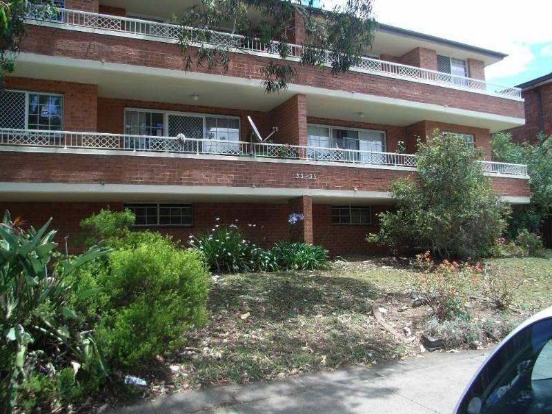 8/33 Hudson Street, Hurstville NSW 2220