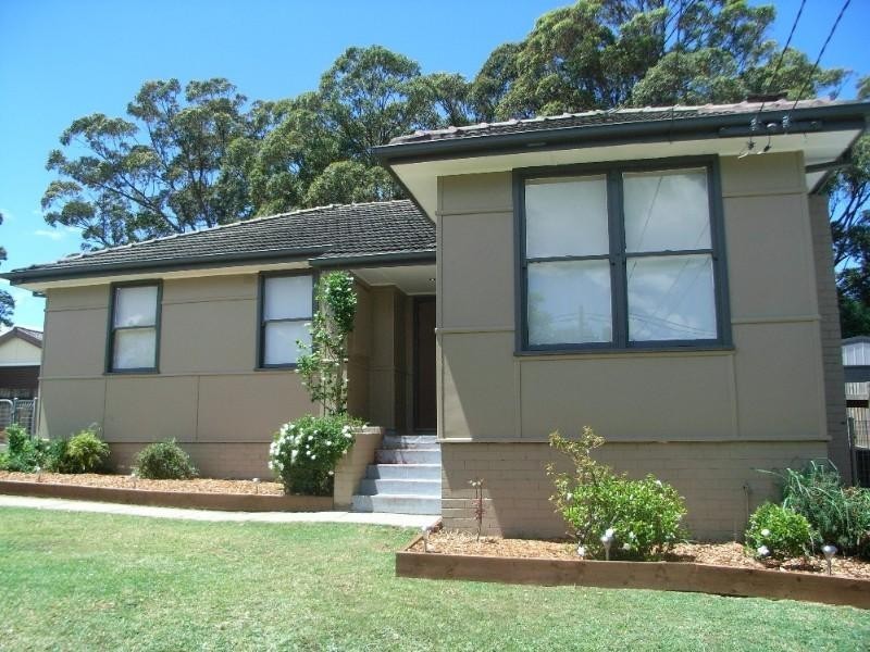 75 Lawrence Street, Peakhurst NSW 2210