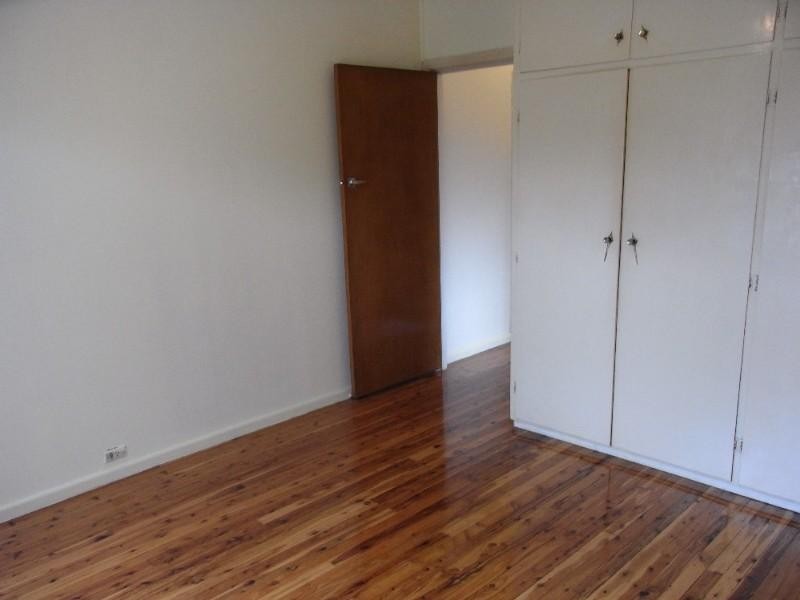 230 West Street, Blakehurst NSW 2221