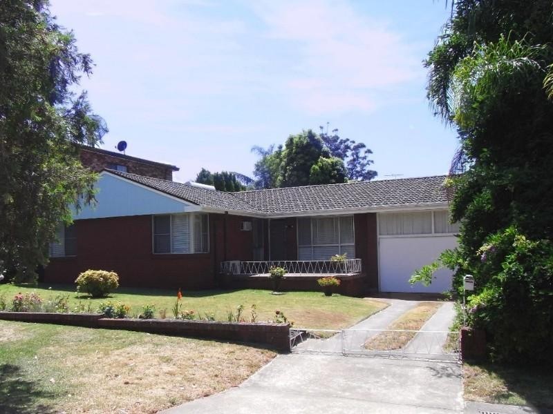 127 Lorraine Street, Peakhurst Heights NSW 2210