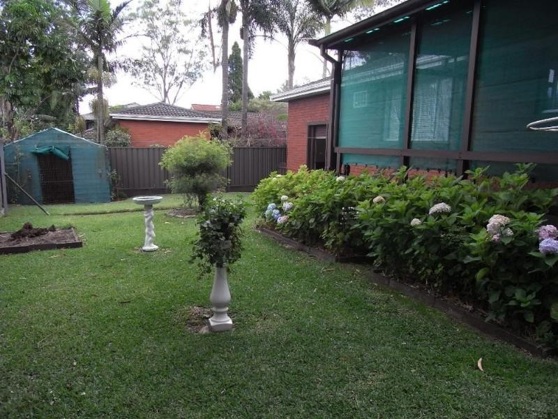 127 Lorraine Street, Peakhurst Heights NSW 2210