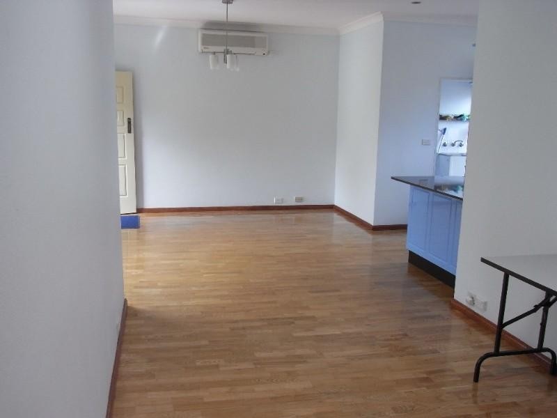 4/27 Millett Street, Hurstville NSW 2220