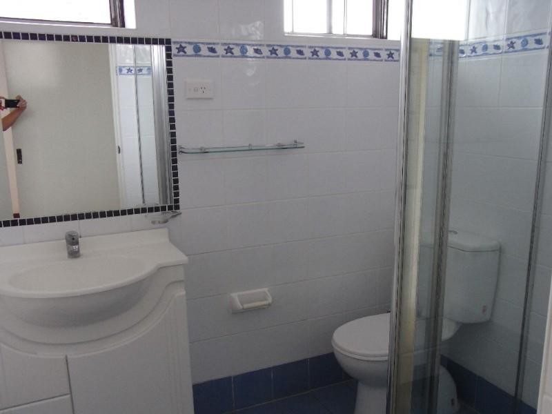 4/27 Millett Street, Hurstville NSW 2220