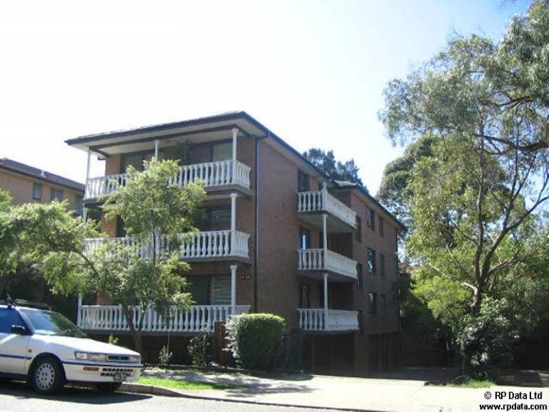 1/30 Gloucester Road, Hurstville NSW 2220
