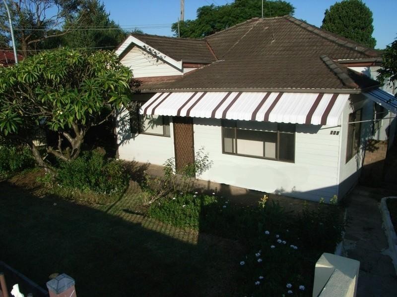 108 Railway Parade, Mortdale NSW 2223