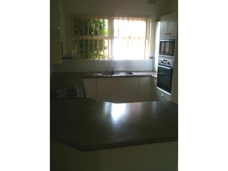 4 Robin Crescent, South Hurstville NSW 2221