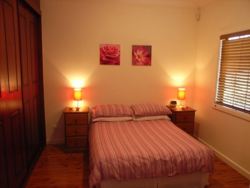 13 Penshurst Road, Roselands NSW 2196