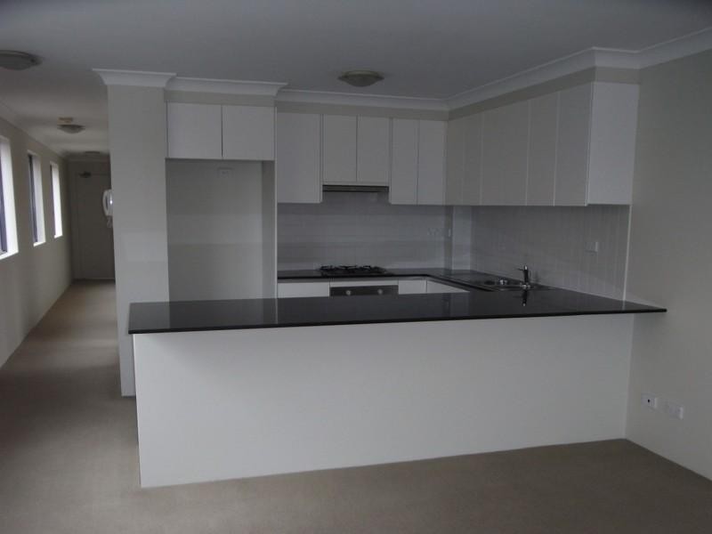 5/33 The Avenue, Hurstville NSW 2220