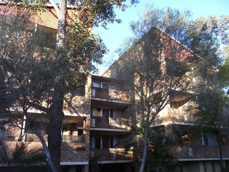 10/42-44 Gloucester Road, Hurstville NSW 2220