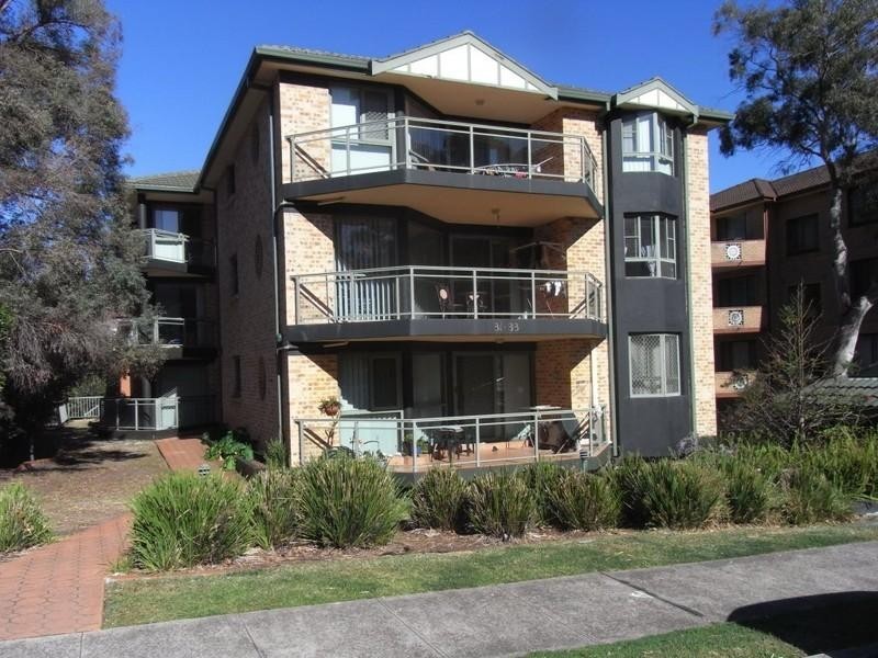 4/33 Bellevue Parade, Hurstville NSW 2220