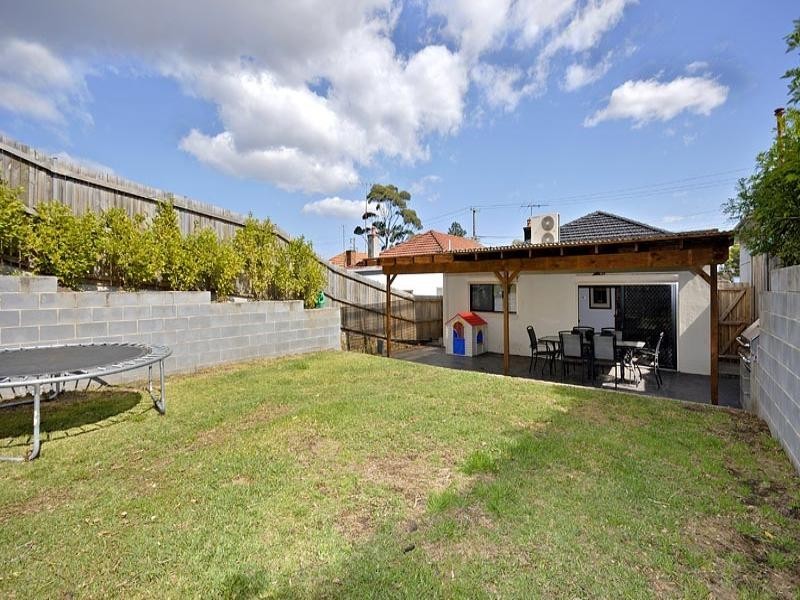 32 Planthurst Road, Carlton NSW 2218
