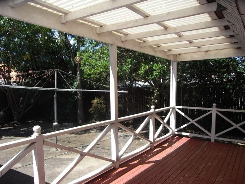 11 Lily Avenue, Riverwood NSW 2210