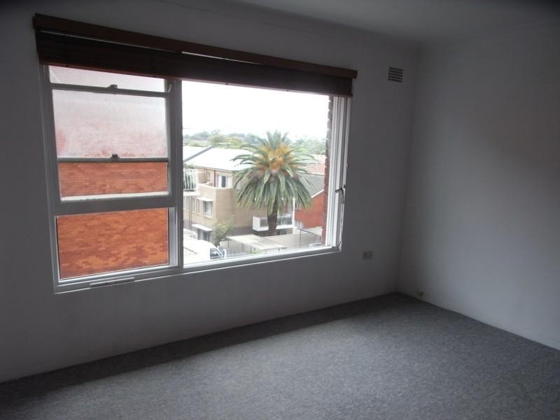 7/89 Queens Road, Hurstville NSW 2220