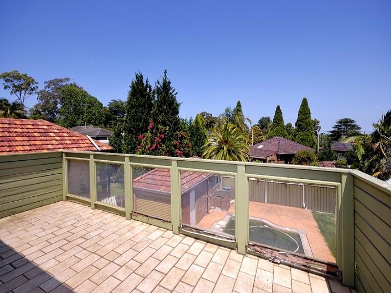 1 Faye Avenue, Blakehurst NSW 2221