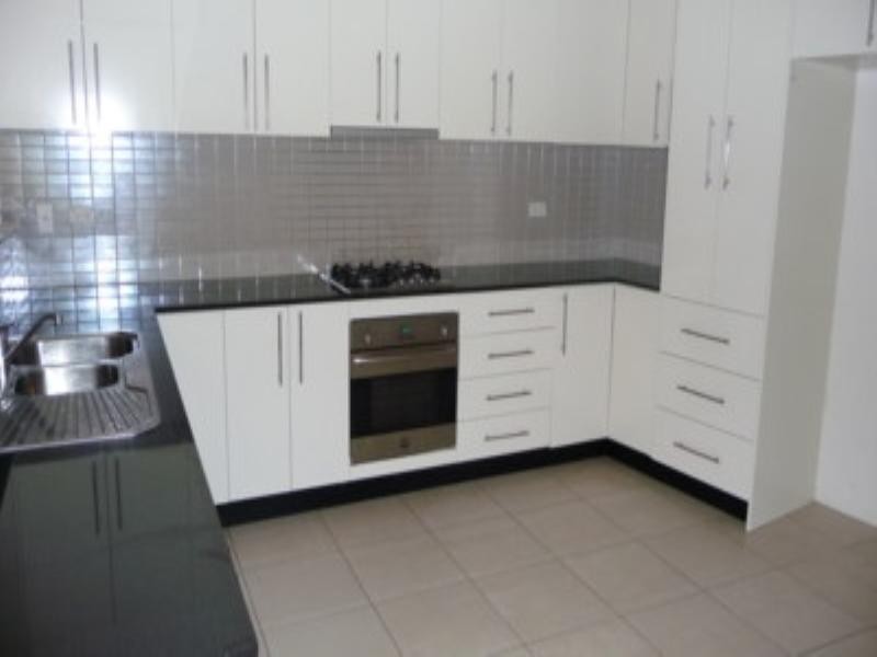 2/5-9 Hudson Street, Hurstville NSW 2220