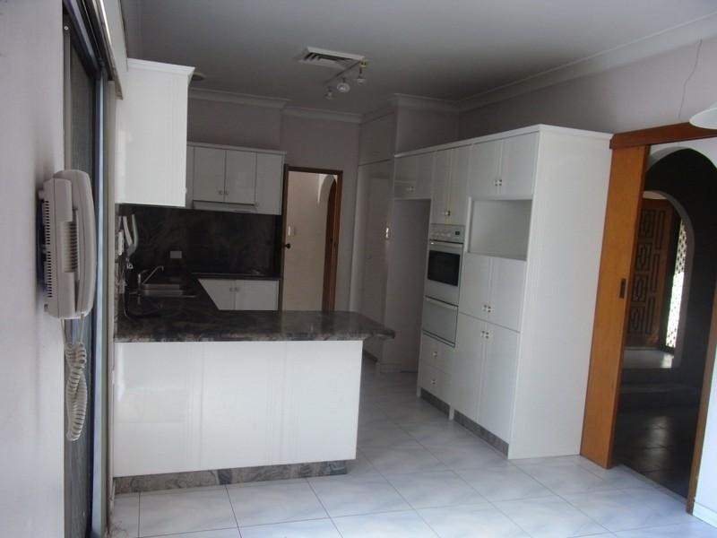 8 Gilmour Place, Penshurst NSW 2222