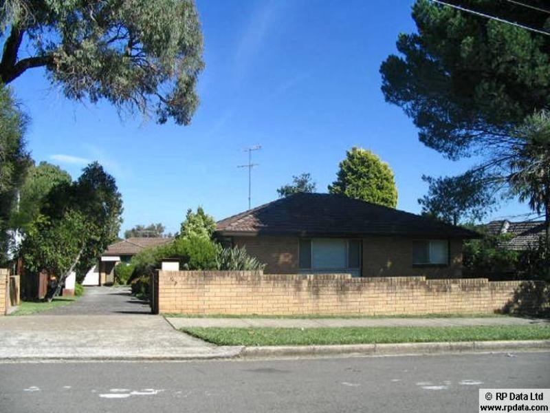 1/27 Millett Street, Hurstville NSW 2220