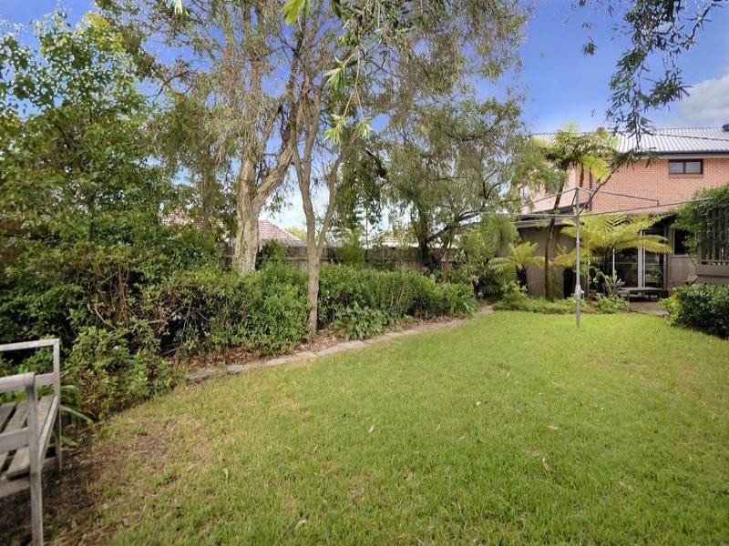 45 Monaro Avenue, Kingsgrove NSW 2208
