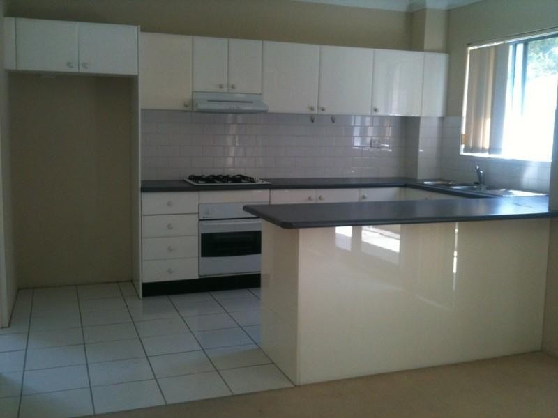 3/1 Hillcrest Avenue, Hurstville NSW 2220