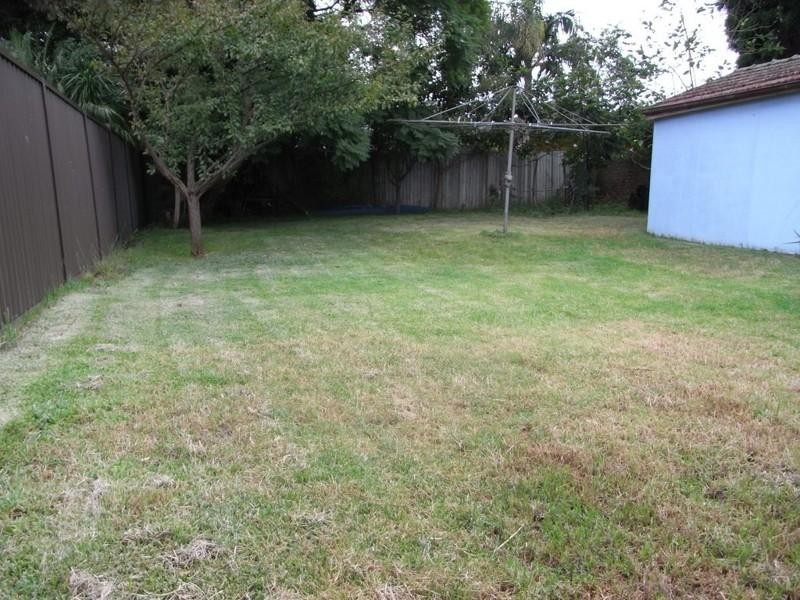 23 Cecil Street, Hurstville Grove NSW 2220