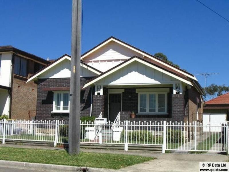 35 Albert Street, Bexley NSW 2207