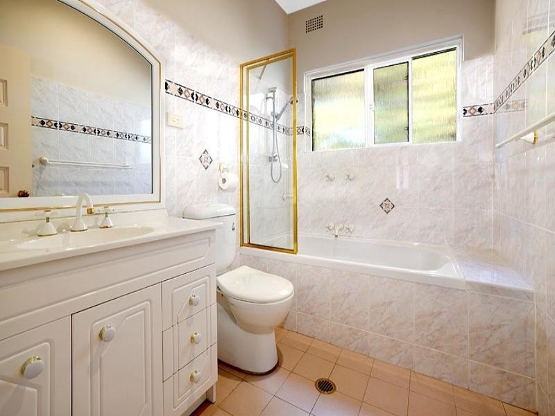 11 Bradman Street, Narwee NSW 2209