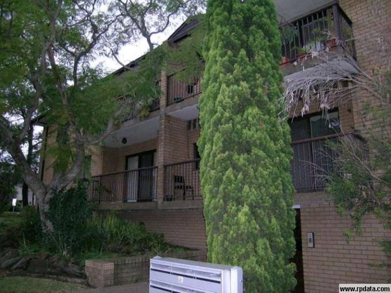 4/57 Woniora Road, Hurstville NSW 2220