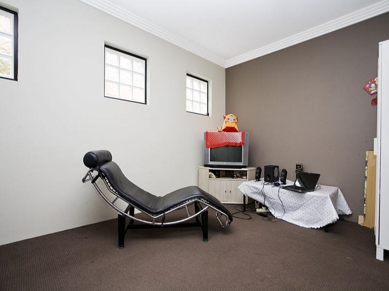 1/19 Gordon Street, Hurstville NSW 2220