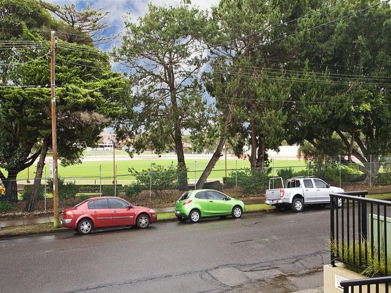 1/19 Gordon Street, Hurstville NSW 2220