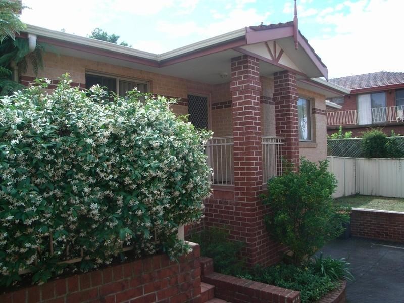 9/140 Connells Point Road, Connells Point NSW 2221