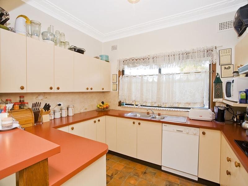 12 Gardinia Street, Narwee NSW 2209