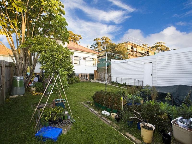 12 Gardinia Street, Narwee NSW 2209